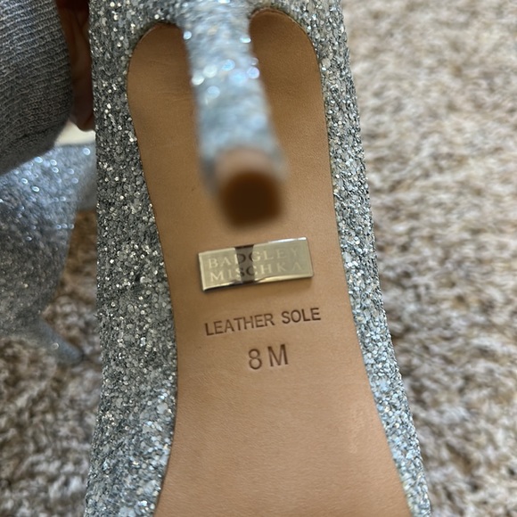 Badgley Mischka Kassidy Heels - Picture 4 of 9